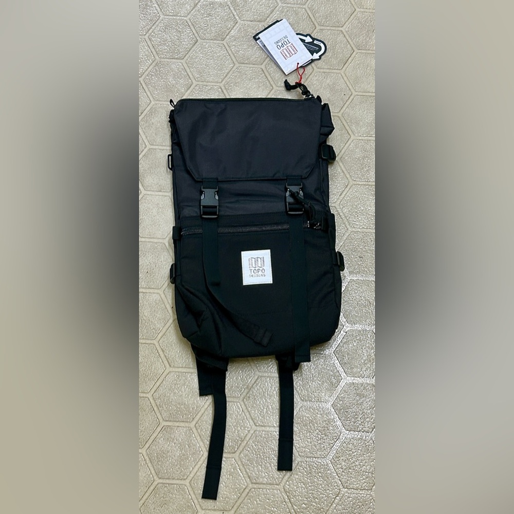 Topo Designs Black 20 Liter Rover Backpack